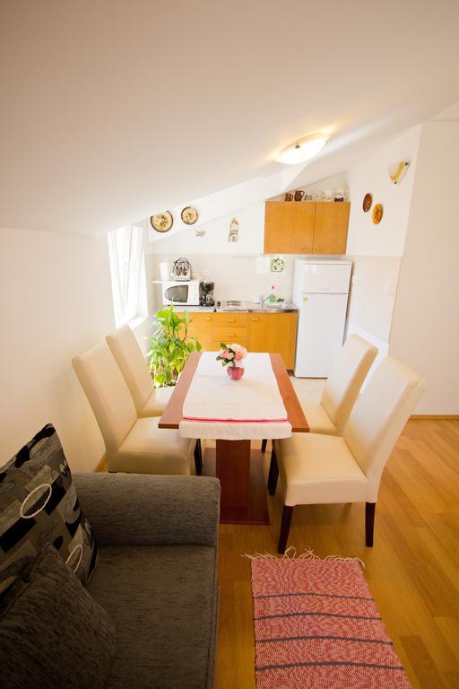 Apartment Bucevic Шибеник Номер фото
