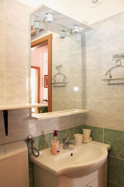 Apartment Bucevic Шибеник Экстерьер фото